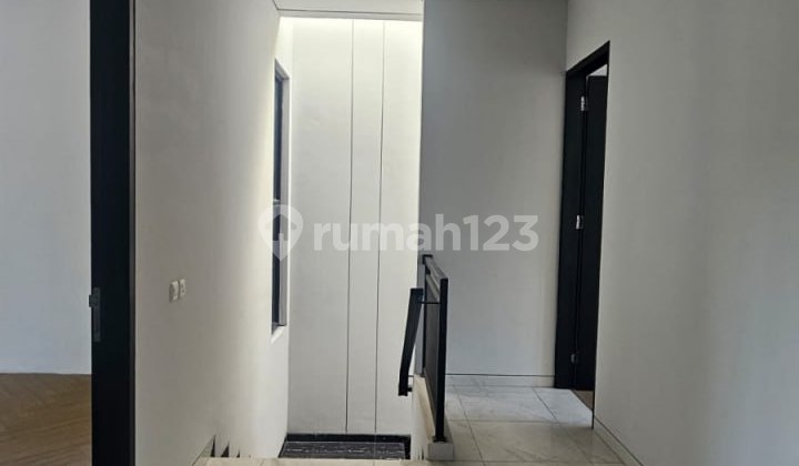 Rumah Gress 2 LT SHM Taman Gayungsari Barat Surabaya Selatan Ema 2