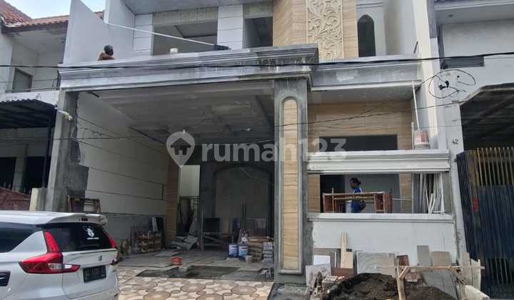 Rumah Semi Klasik 2 LT SHM Babatan Pantai Surabaya Timur Ja 708 Rumah Semi Klasik 2 LT SHM Babatan Pantai Surabaya Timur Ja 708