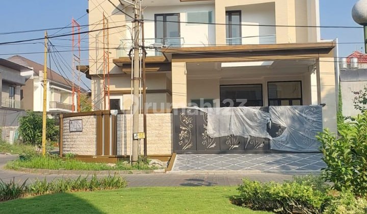 Rumah Baru 2 Lantai Bagus SHM di Boulevard Araya 2 Surabaya Timur EMA 354