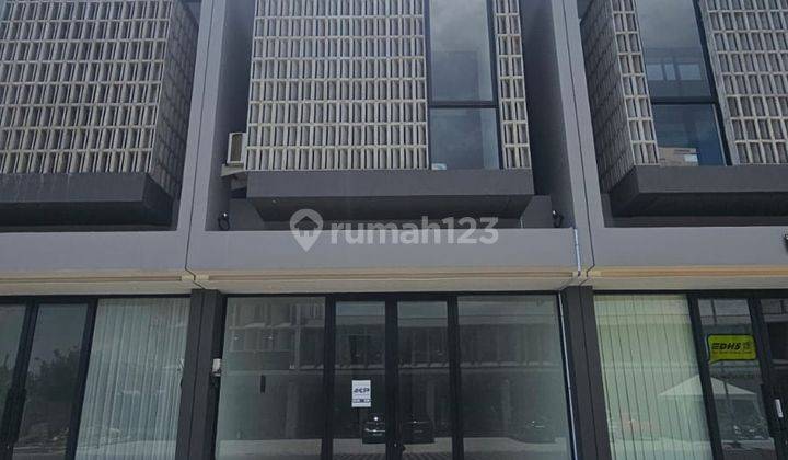Ruko SHM dekat Bandara Juanda cuma 1 M-an Tinggal 1 unit Central Park Juanda EMA 1