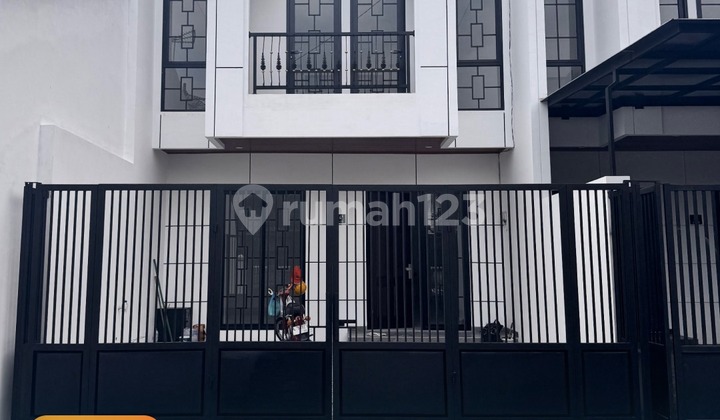 Rumah Gress 2 LT SHM di Klampis Surabaya Timur Bw 438 2