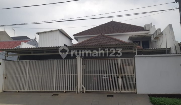 Sell SHM House 2 Floors Manyar East Surabaya Vg 254