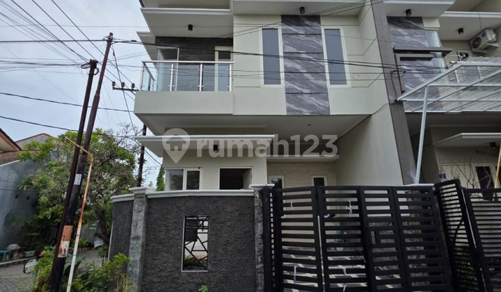 Hook House SHM 2 Floors Semi Furnished Sutorejo East Surabaya Vg 257