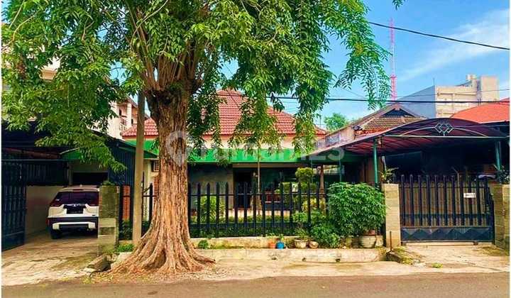 Dijual Rumah Usaha/Kos Ukuran Luas SHM Surabaya Pusat IMK 69 Dijual Rumah Usaha/Kos Ukuran Luas SHM Surabaya Pusat IMK 69