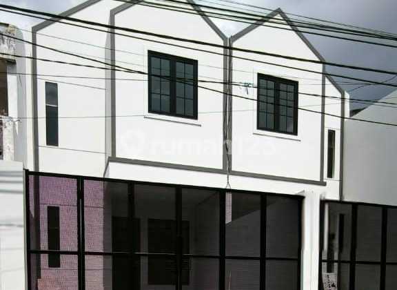 Rumah Gress SHM 2 Lantai di Lebak Kenjeran Surabaya SAFE 81