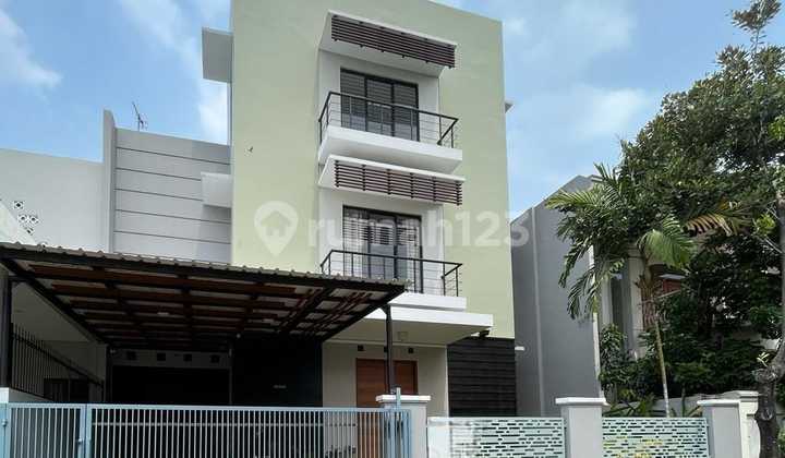 Rumah Nyaman dan Modern di Puspitaloka Bsd Rumah Nyaman dan Modern di Puspitaloka Bsd