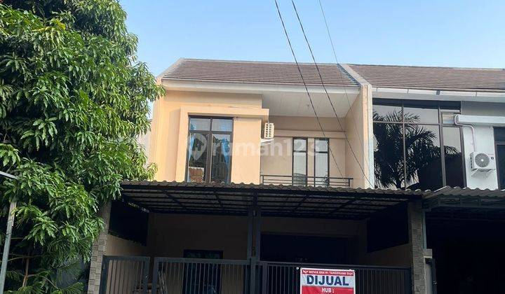 Rumah 2 lantai Depan Taman di Taman Royal  1