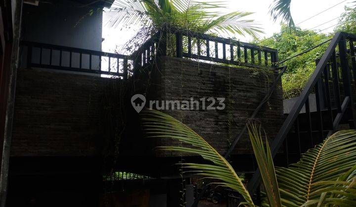 Di Jual Rumah di daerah Sunset road Kuta
 1