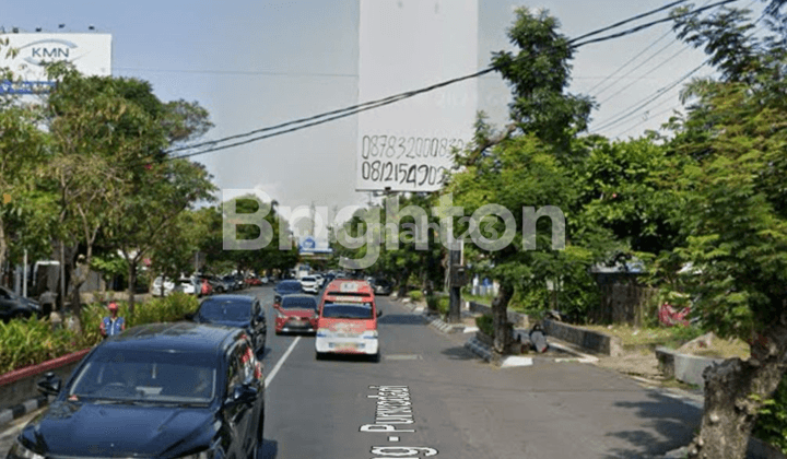 RUMAH PUSAT KOTA SEMARAG DEKAT SIMPANG LIMA JL AYANI STRATEGIS 2