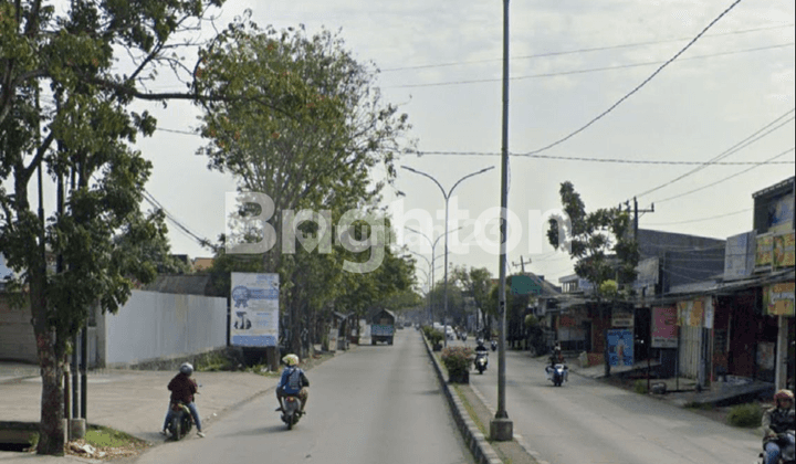 RUMAH PLUS RUKO WOLTERMONGINSIDI RAYA SEMARANG TIMUR STRATEGIS 2