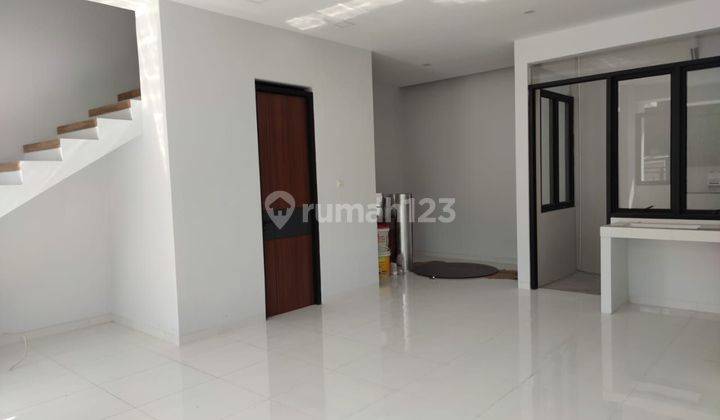 Jual Rumah Tinggal Baru Jl.leuwi Sari Bandung 2