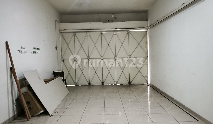 Commercial Space for Rent, Jendral Sudirman Street, Bandung Commercial Space for Rent, Jendral Sudirman Street, Bandung