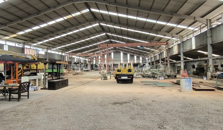 For Sale Large Factory Warehouse Container East Bandung Bage
