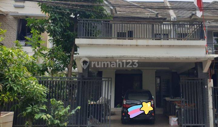 Rumah luas di jalan utama di @Villa melati mas 2