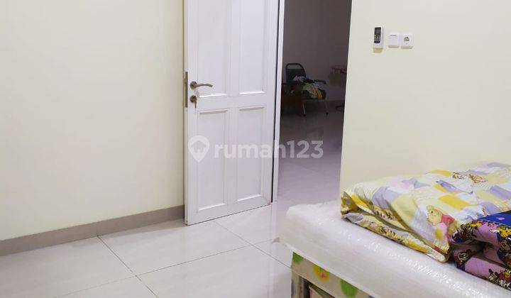 Rumah 2 lantai bagus dan siap huni 2