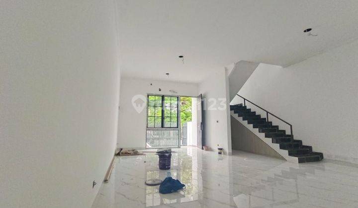 2 unit rumah baru gress private gate @Villa melati mas 2