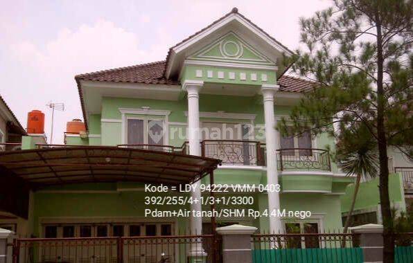 Rumah luas 2 lantai di lokasi bagus @Villa melati mas 1