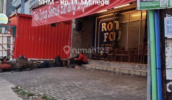 Ruko gandeng luas 3 lantai di Jalan raya serpong 1