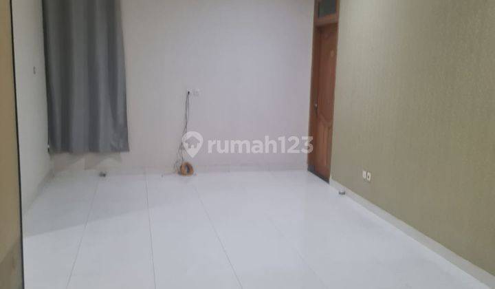 Rumah Semi Furnished Siap Huni @ Villa Melati Mas 2