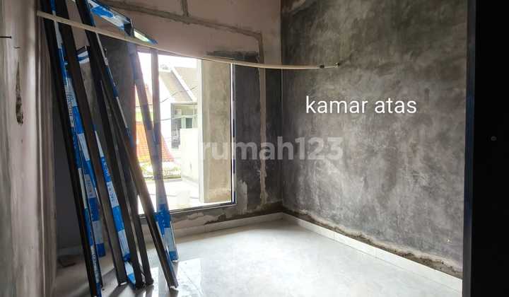 Dijual Rumah Baru Gress 2.1/4 Lantai @ Regency Melati Mas 2
