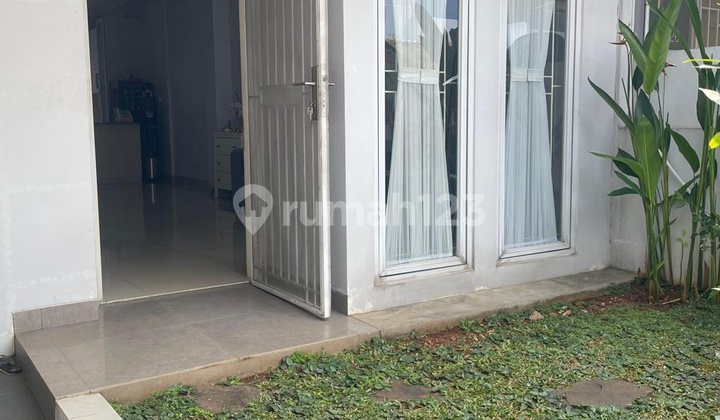 Dijual Rumah Cantik Semi Furnished @ Villa Melati Mas