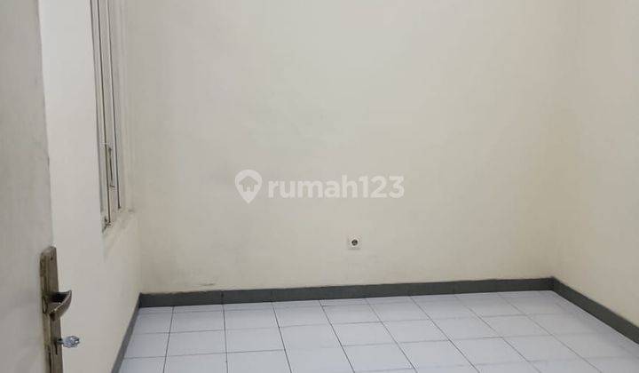 Rumah 2 Lantai Rapi Terawat Di Nusa Loka Bsd 2