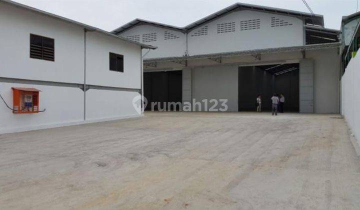 Disewa cepat Gudang Izin Industri di Jl Raya Dadap luas 2.800 m 1