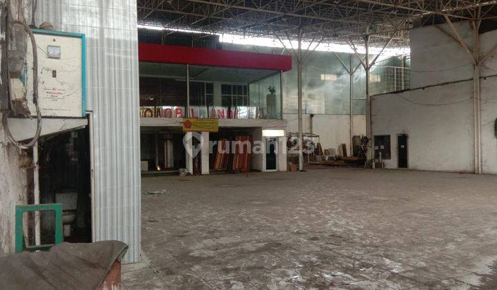 Jual Sewa Bangunan Ex Showroom di Jurumudi Strategis 1