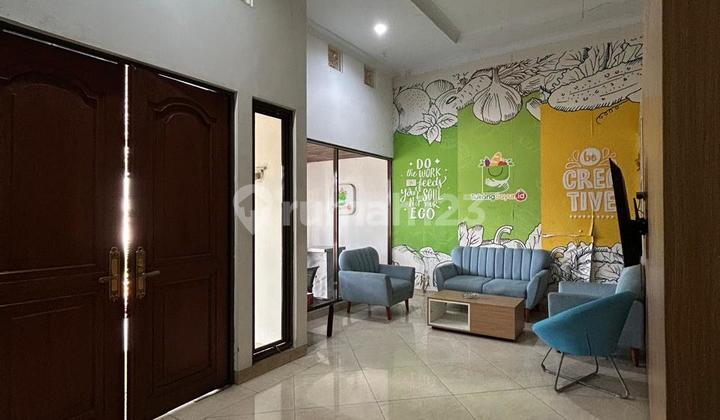 Di Sewa Rumah Besar Jalan Pinang Raya, Jakarta Selatan 2