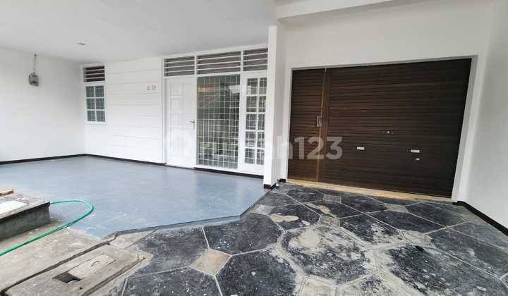 For Rent: Affordable Mid-Town House, Move-In Ready For Rent: Affordable Mid-Town House, Move-In Ready