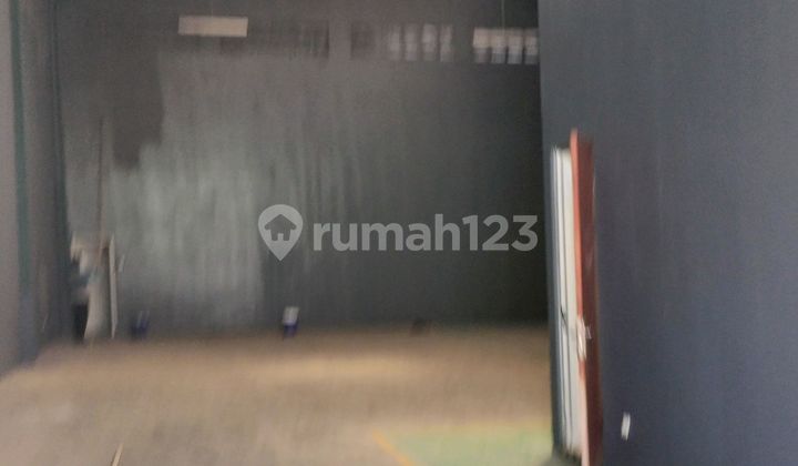 Industrial Warehouse Near Gading Serpong.