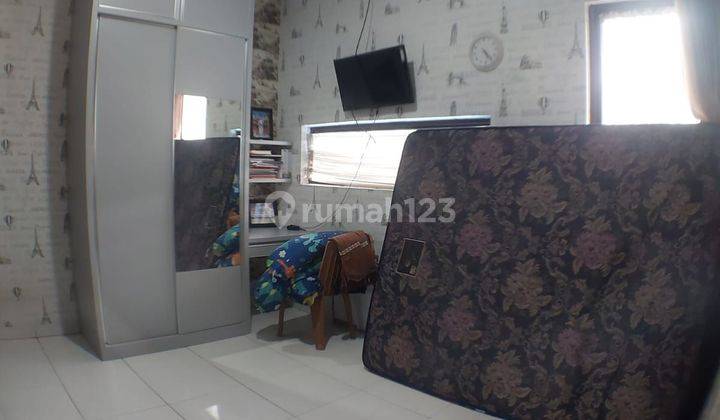 Rumah 2 lantai di Cluster Madrid, Palem Semi Tangerang. Full renov dan siap huni 2