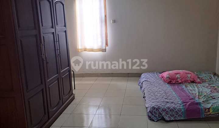 Rumah 1,5 Lantai di Modernland, Tangerang 2