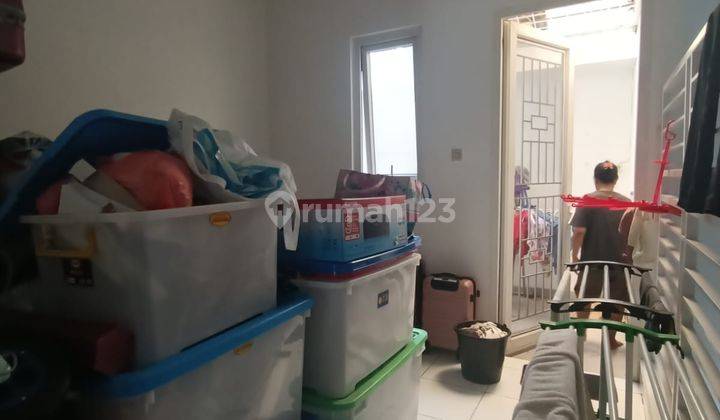 Rumah Kontrakan 2 Lantai Bagus di Cluster Vienna , Tangerang 2