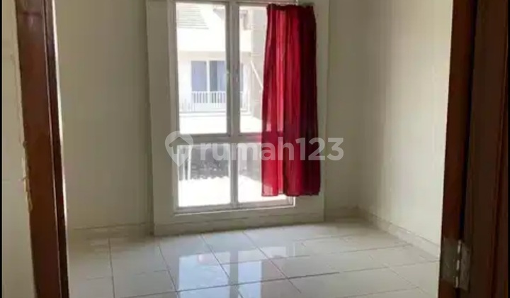 2-Story House In Premier Village Cipondoh Tangerang 2