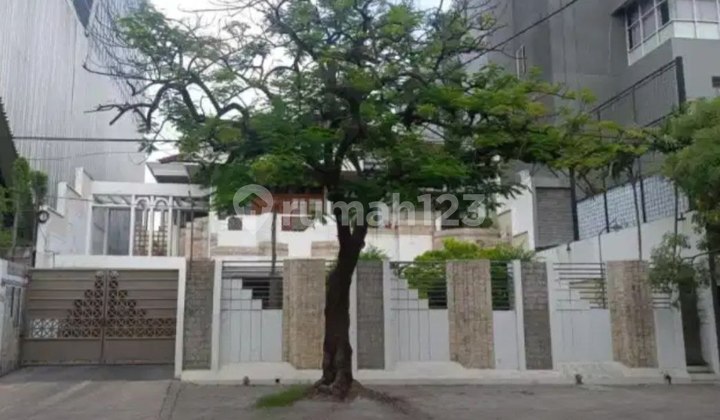 Raya Cempaka Tegalsari Surabaya Pusat Samping Gereja 2