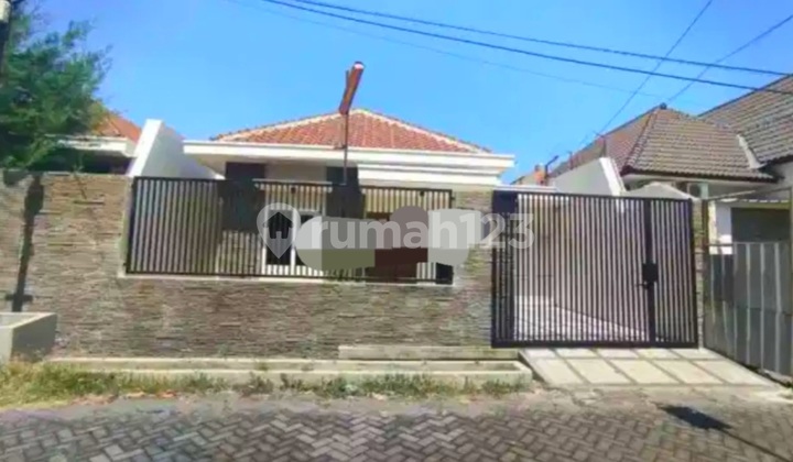 Rumah Manyar Tirtoyoso Dekat Petra Manyar Sby Rumah Manyar Tirtoyoso Dekat Petra Manyar Sby