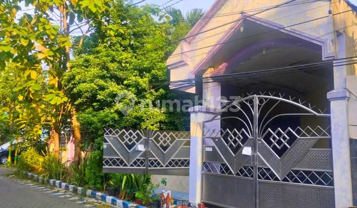 Gunungsari Indah Wiyung Surabaya Toll Road Hook House Gunungsari Indah Wiyung Surabaya Toll Road Hook House