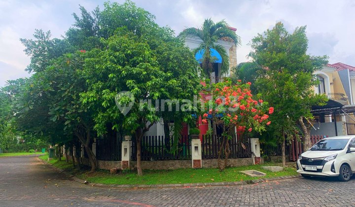 Wisata Bukit Mas Hook Madrid 2 Lantai Surabaya
