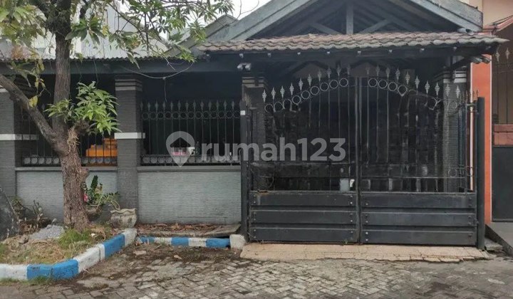 Tjandra Indah Pineapple Cottage Near Sidoarjo Waru Toll Road 2