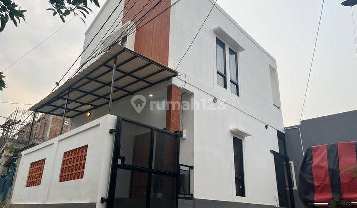 Rumah 2 Lantai Murah Cipayung Jakarta Timur  1