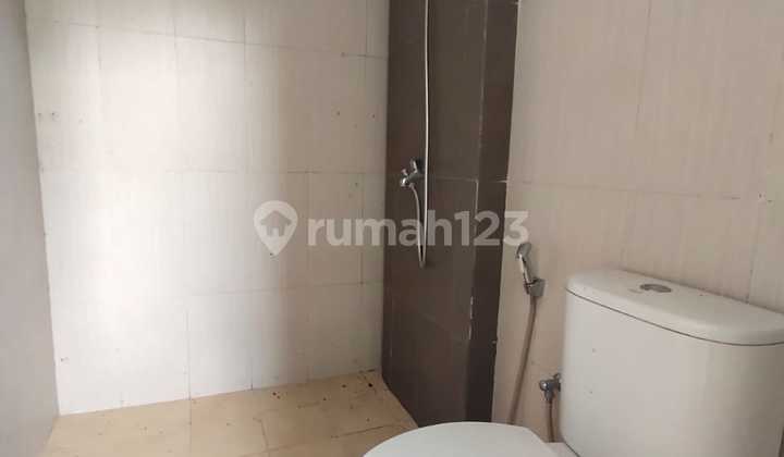 Disewa Rumah di Rancamaya Golf Estate Kota Bogor 11