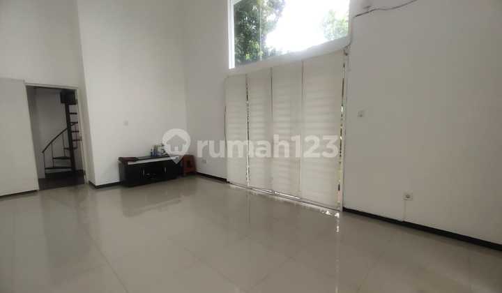 Disewa Rumah di Rancamaya Golf Estate Kota Bogor 5