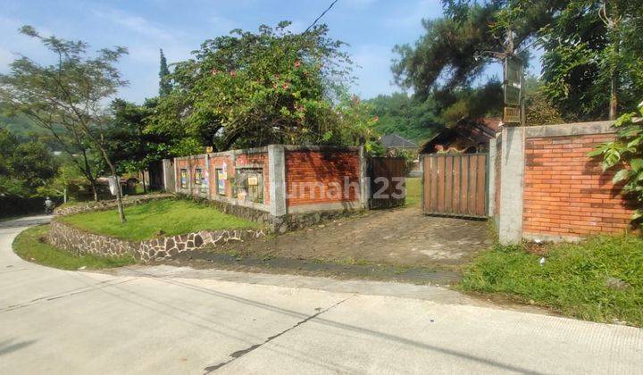 Villa Strategis di Megamendung Puncak Kabupaten Bogor 1