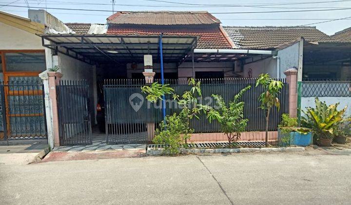 Rumah di Taman Pagelaran Ciomas Bogor, di Jalan Boulevard 1