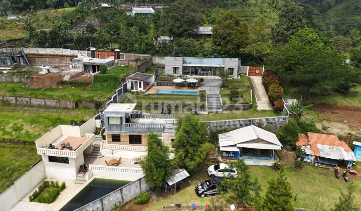 Affordable and Well-Maintained Villa in Tanjungsari, Cijeruk, Bogor Affordable and Well-Maintained Villa in Tanjungsari, Cijeruk, Bogor