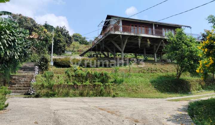 Nice View Villa in Tajurhalang Cijeruk Bogor Nice View Villa in Tajurhalang Cijeruk Bogor