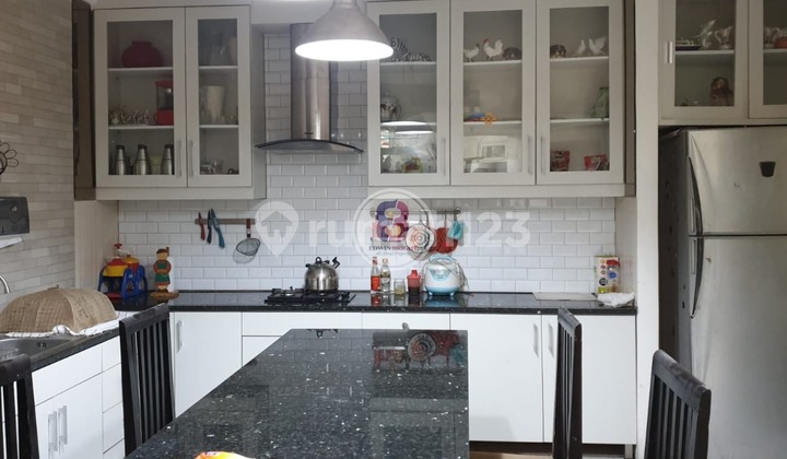 Dijual Rumah dengan Lokasi Strategis di Menteng Bintaro Jaya  4