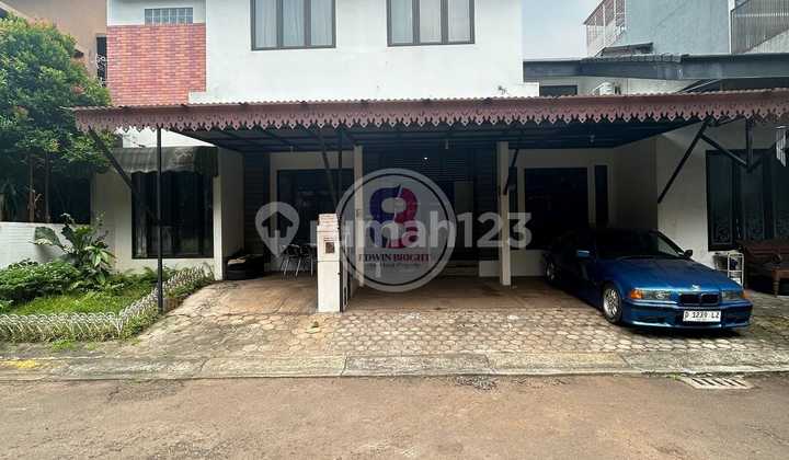 House for Sale in Emerald Bintaro Jaya Sector 9 Corner Position