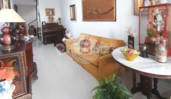 Rumah Dijual Siap Huni Posisi Pojok di Bintaro Jaya Sektor 5 Rumah Dijual Siap Huni Posisi Pojok di Bintaro Jaya Sektor 5